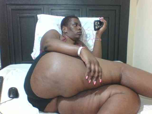 Sexyblacktits webcam