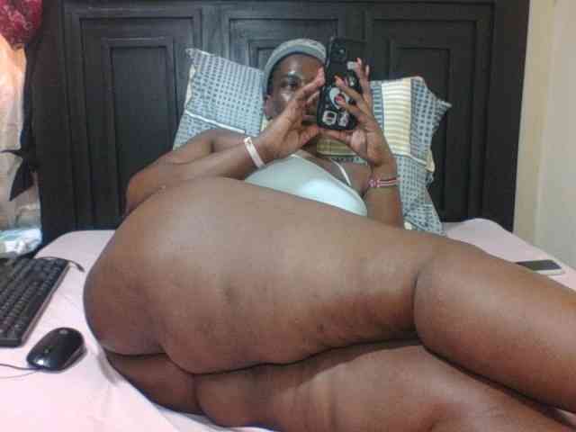 Sexyblacktits webcam