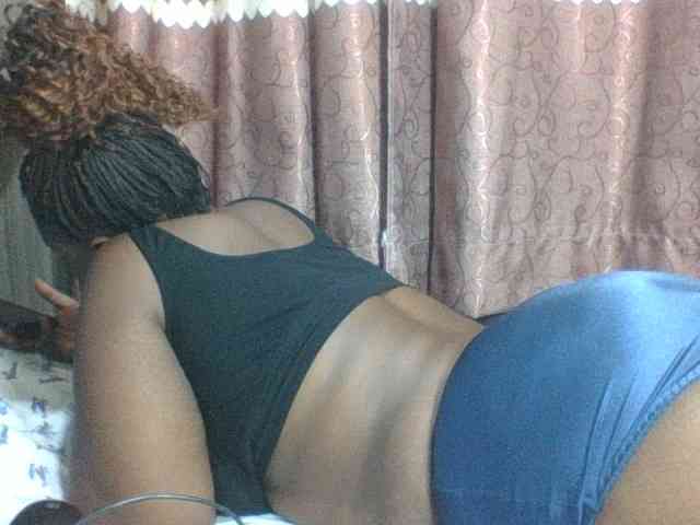 Sexyblacktits webcam