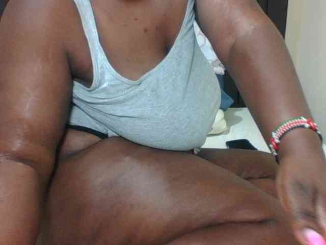 Sexyblacktits webcam