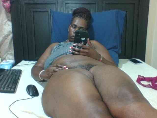 Sexyblacktits webcam