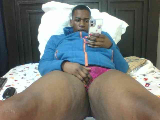 Sexyblacktits webcam