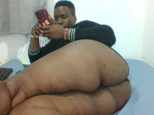 Sexyblacktits webcam