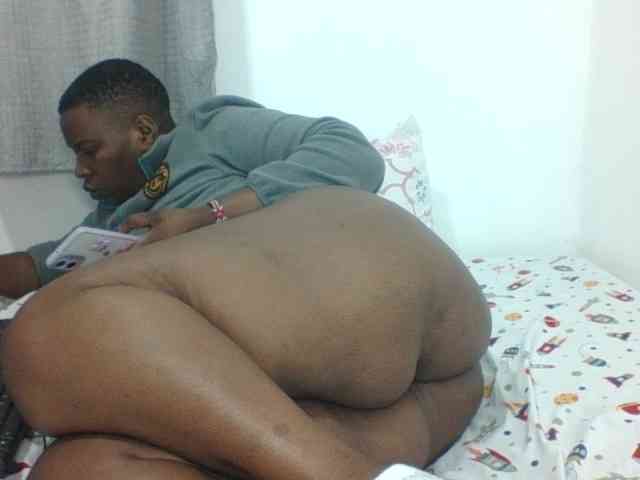 Sexyblacktits webcam