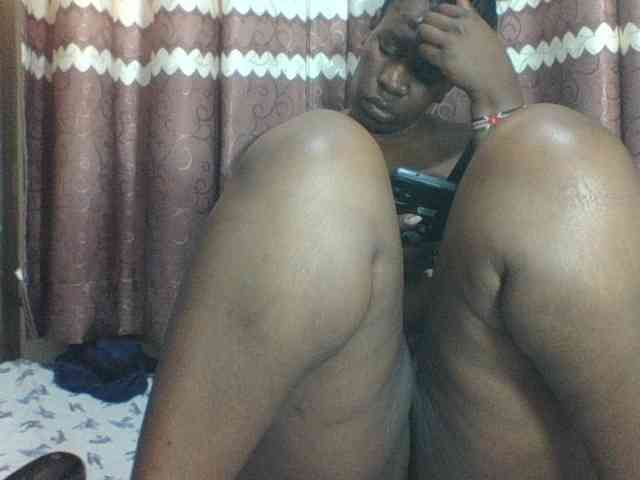 Sexyblacktits webcam