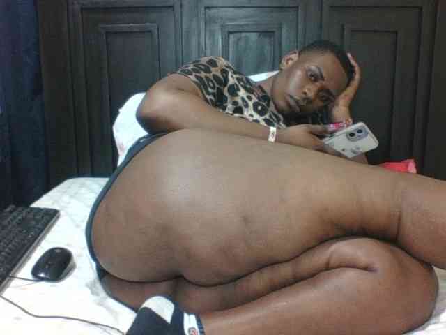 Sexyblacktits webcam