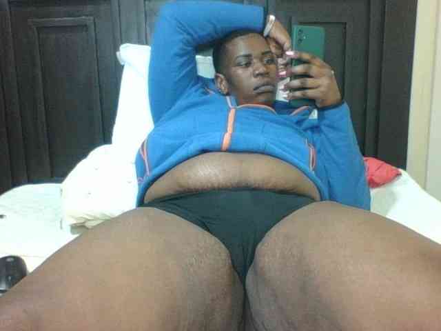 Sexyblacktits webcam