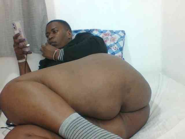 Sexyblacktits webcam