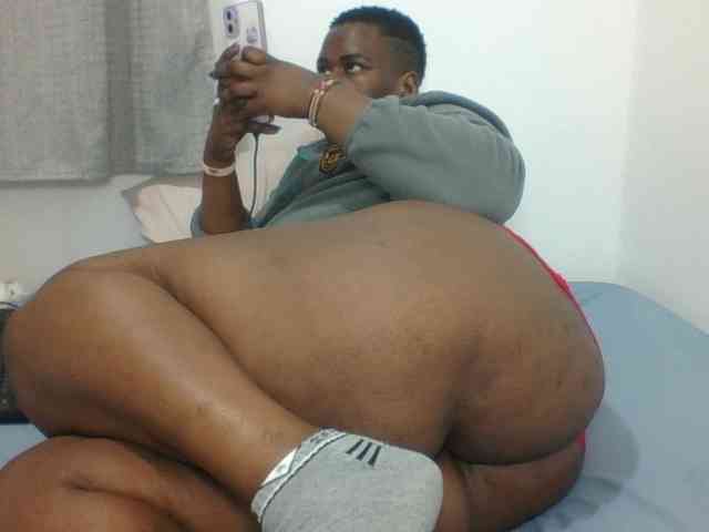 Sexyblacktits webcam