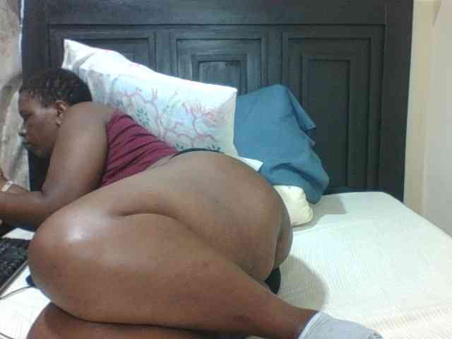 Sexyblacktits webcam