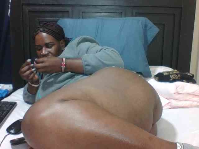 Sexyblacktits webcam