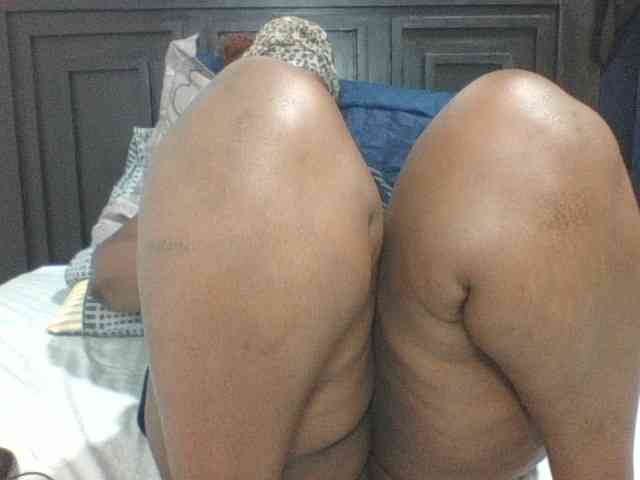 Sexyblacktits webcam