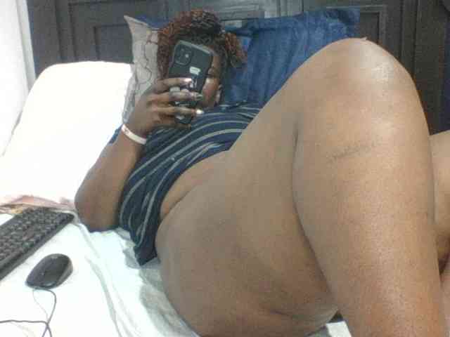 Sexyblacktits webcam