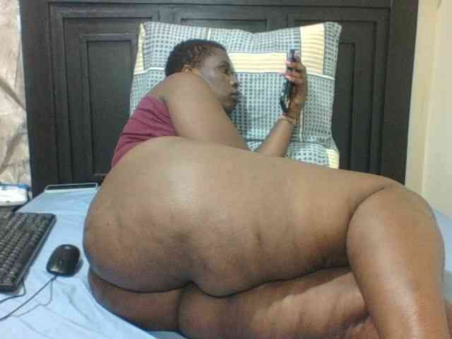 Sexyblacktits webcam