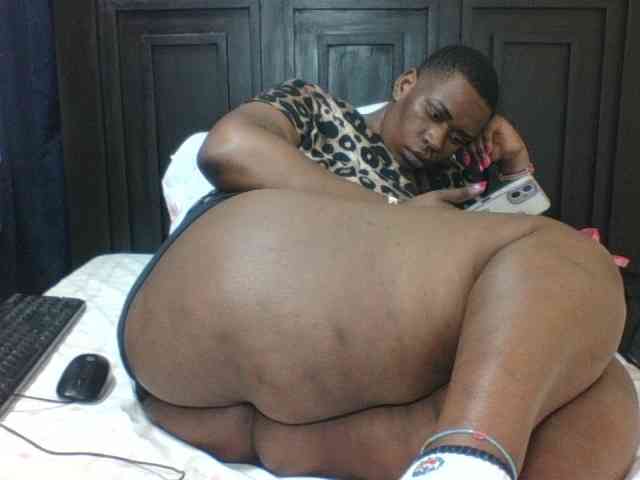 Sexyblacktits webcam