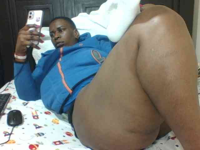 Sexyblacktits webcam