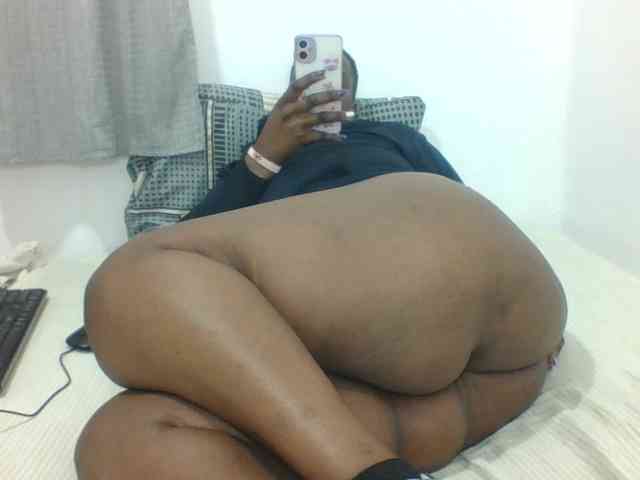 Sexyblacktits webcam