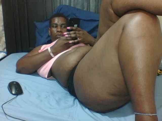 Sexyblacktits webcam