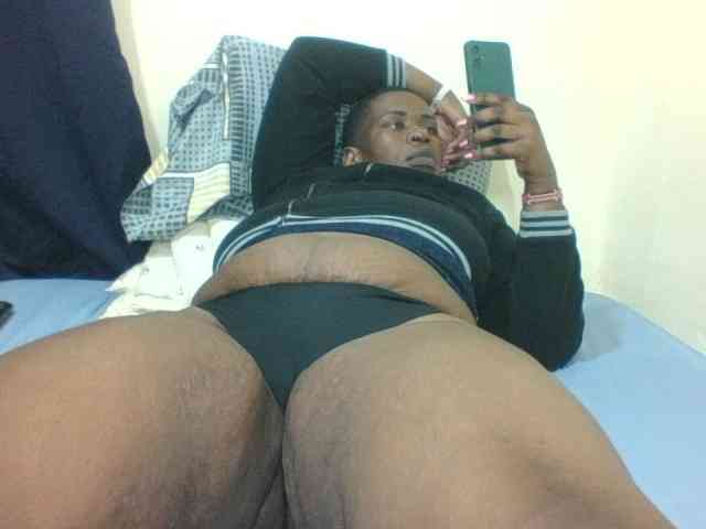 Sexyblacktits webcam