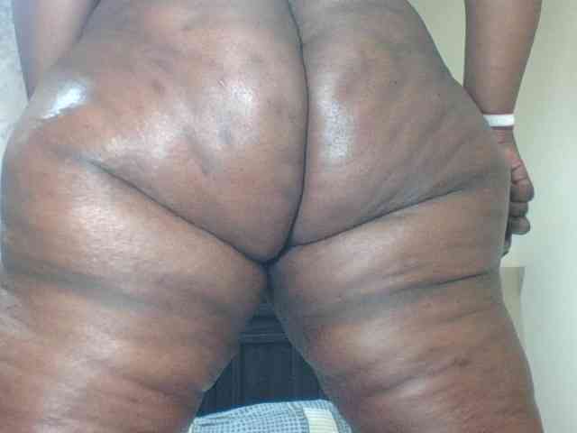 Sexyblacktits webcam