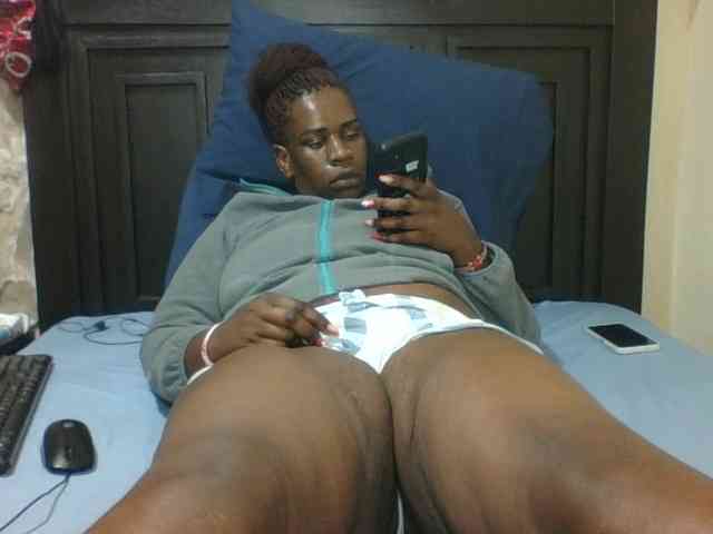 Sexyblacktits webcam