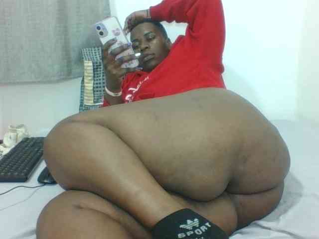 Sexyblacktits webcam