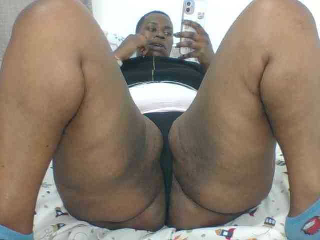 Sexyblacktits webcam