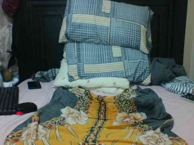 Sexyblacktits webcam