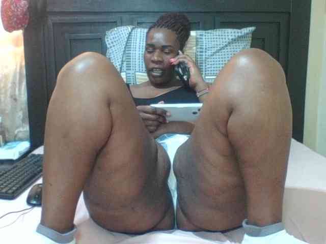 Sexyblacktits webcam