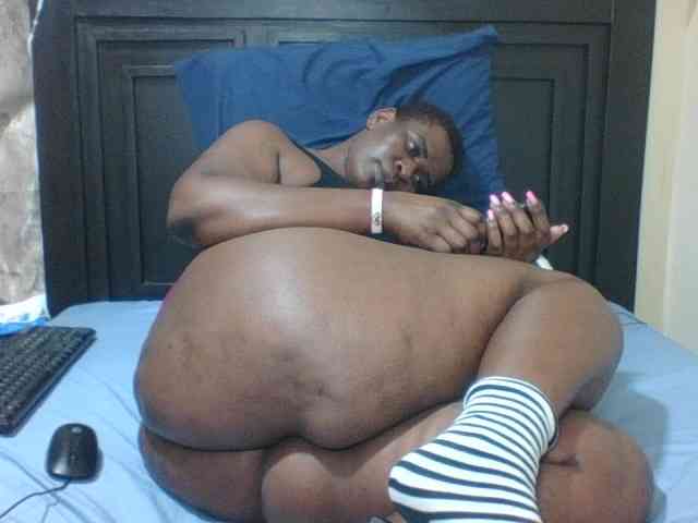 Sexyblacktits webcam