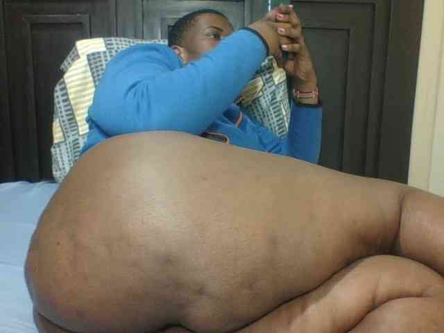 Sexyblacktits webcam