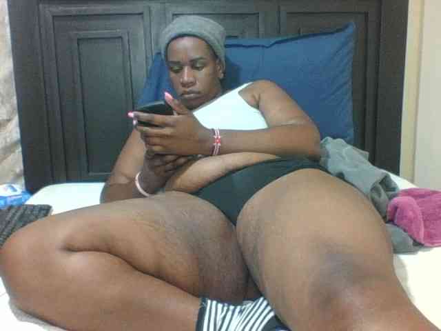 Sexyblacktits webcam