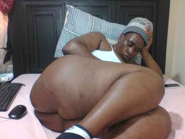 Sexyblacktits webcam