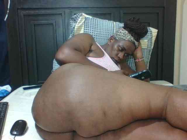 Sexyblacktits webcam