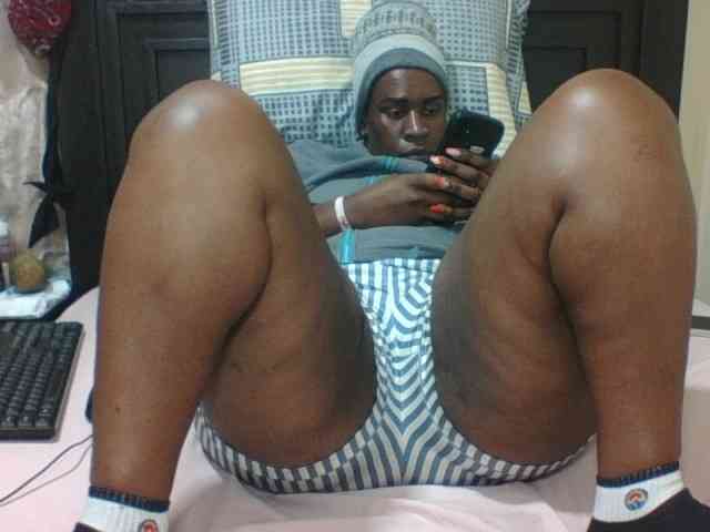 Sexyblacktits webcam