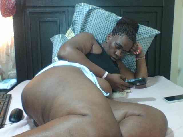 Sexyblacktits webcam