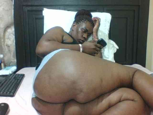 Sexyblacktits webcam