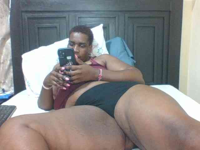 Sexyblacktits webcam