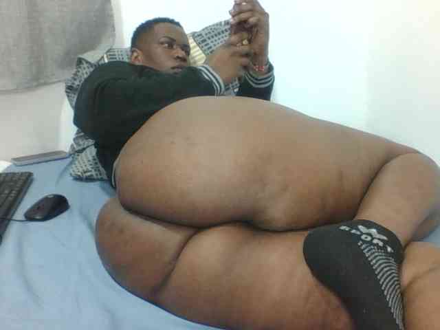 Sexyblacktits webcam
