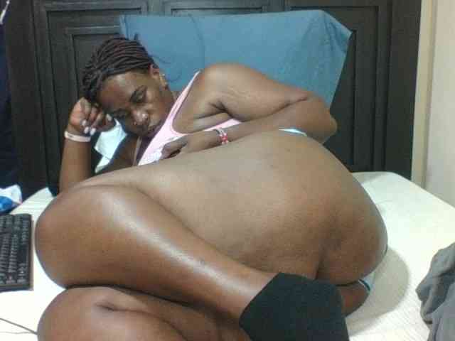 Sexyblacktits webcam