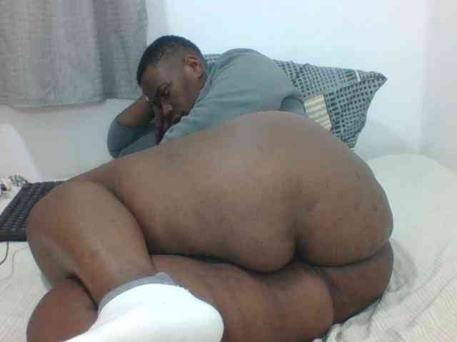 Sexyblacktits webcam