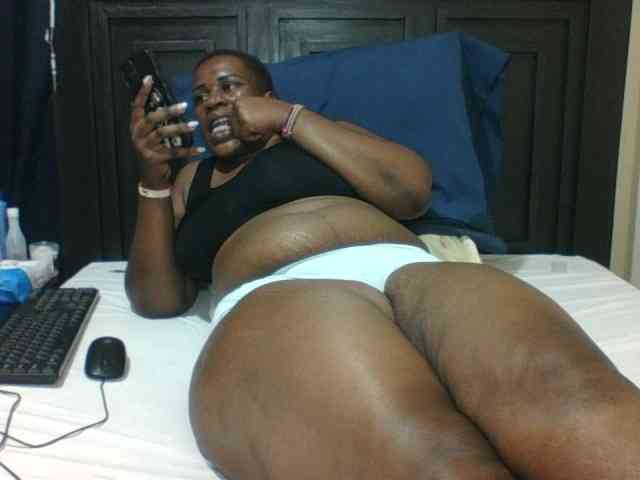 Sexyblacktits webcam