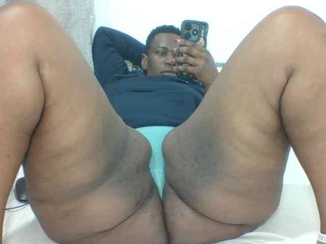 Sexyblacktits webcam