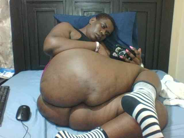 Sexyblacktits webcam