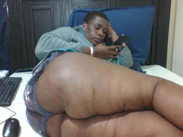 Sexyblacktits webcam