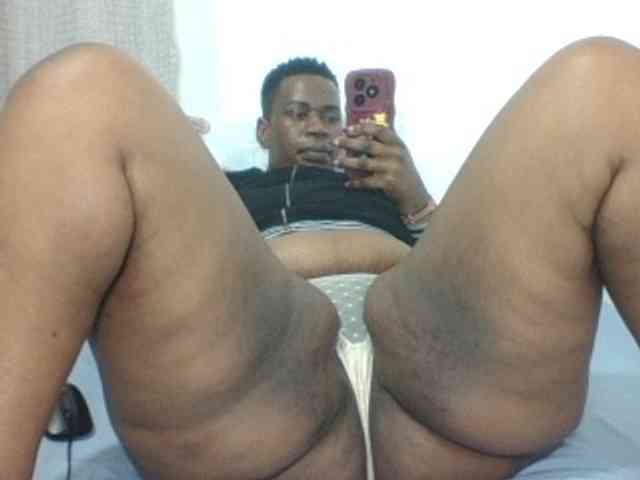 Sexyblacktits webcam