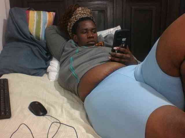 Sexyblacktits webcam