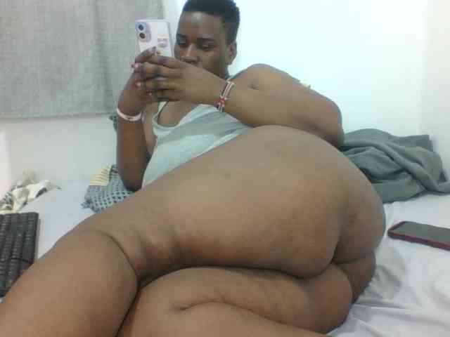 Sexyblacktits webcam