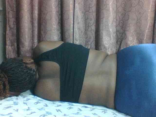 Sexyblacktits webcam