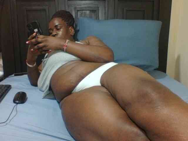 Sexyblacktits webcam